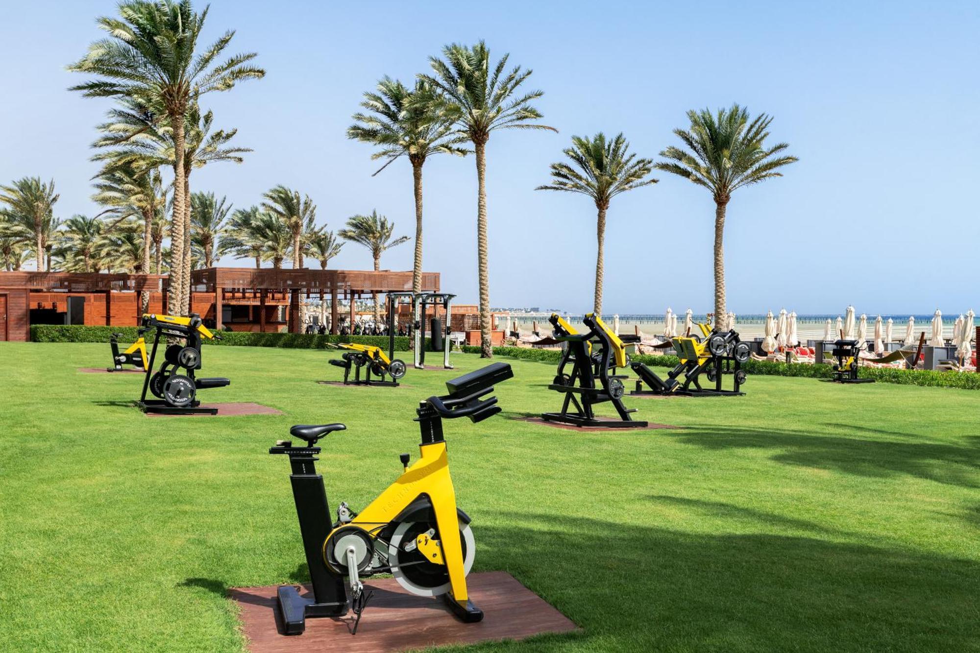 Rixos Premium Seagate Hotel Sharm el-Sheikh Eksteriør billede Outdoor fitness equipment at a resort